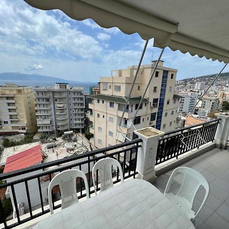 Flower Apartment Sarandë Exteriör bild